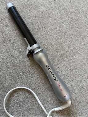 Beachwaver Pro 1.25" Curling Iron - Silver & Black